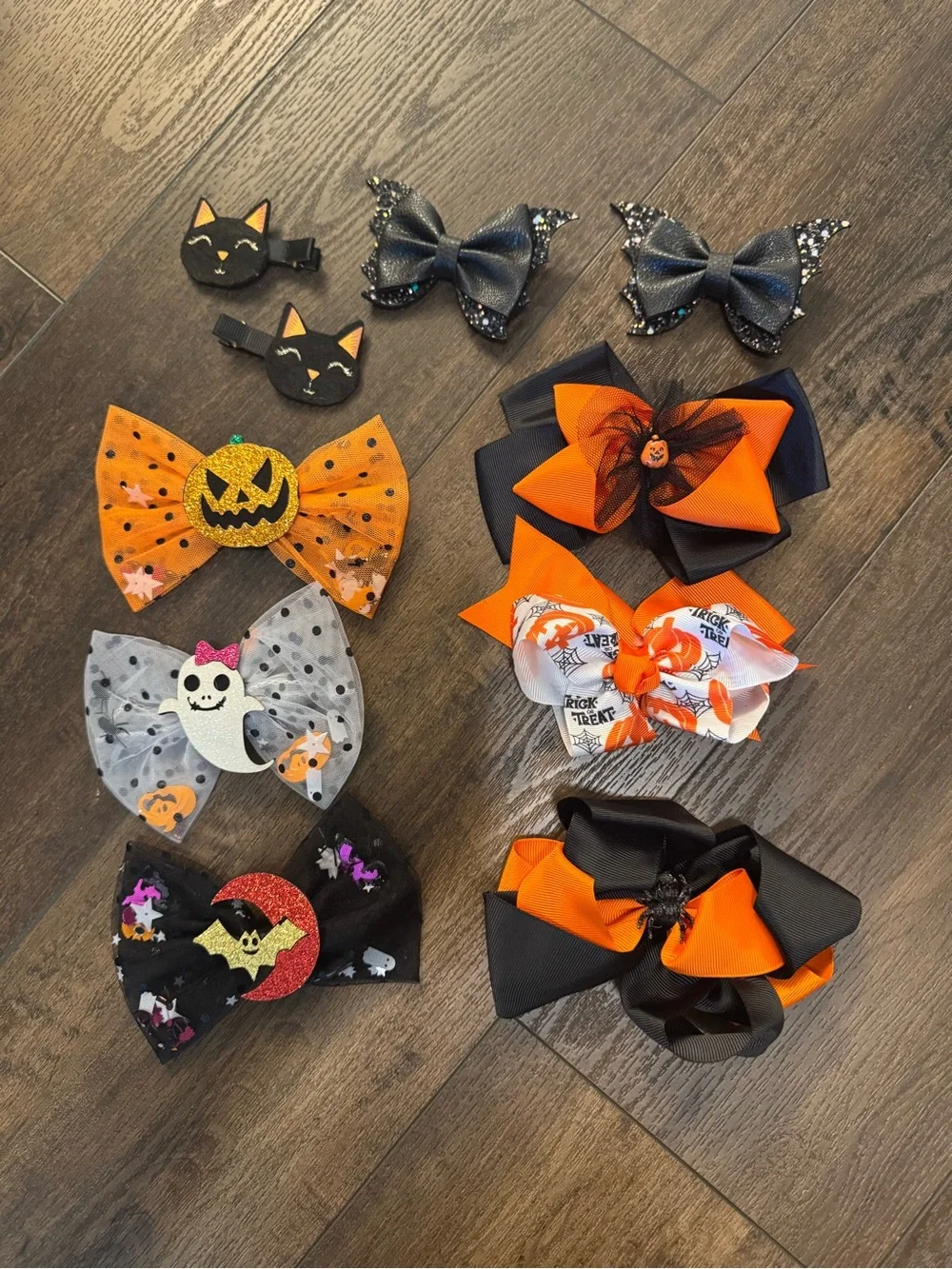 Halloween clip on hair bow bundle